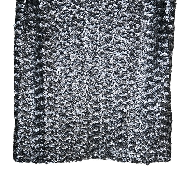 Banana Republic Women's M Silver Gray Sequin Sleeveless Dressy Lined V-Neck Top - Picture 6 of 10